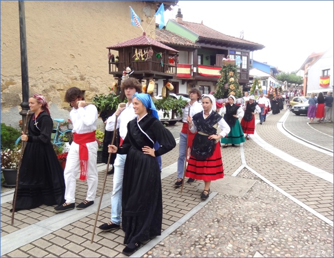 Procesin del Carmen de Torazo